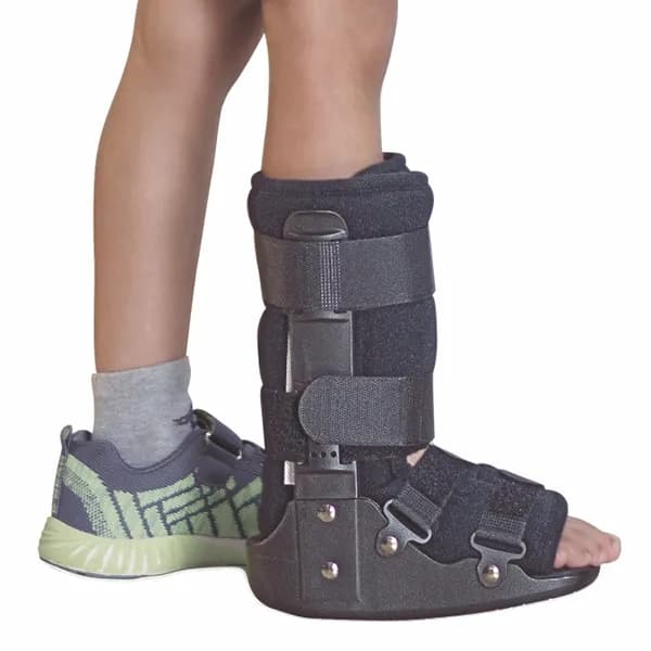 Tynor Walker Boot (Child) D-32